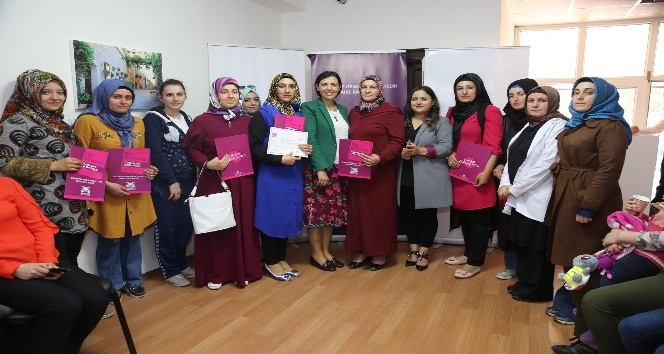 Mardin’de bin 180 kadın meslek sahibi oldu
