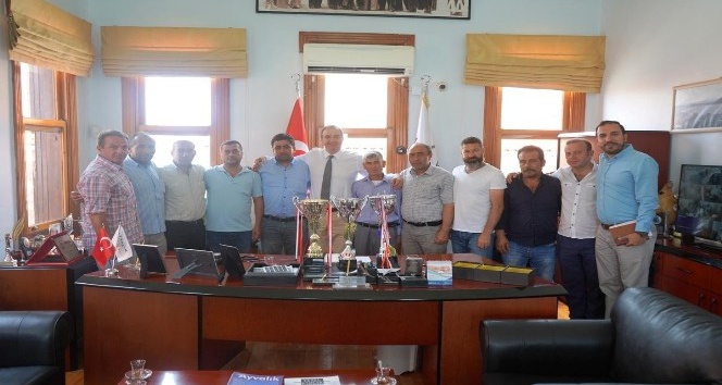 Ayvalık Belediyesi Köyler Ligi Futbol Turnuvası 2-14 Temmuz’da gerçekleşecek