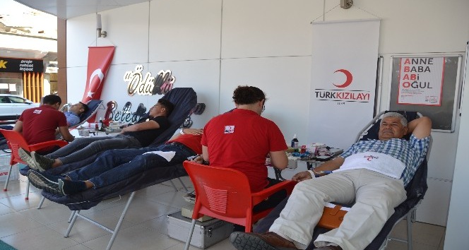 Erdemli’de kan bağışı kampanyası