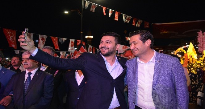 MHP Sivas Milletvekili adayı Uygunuçarlar seçim çalışmalarını sürdürdü