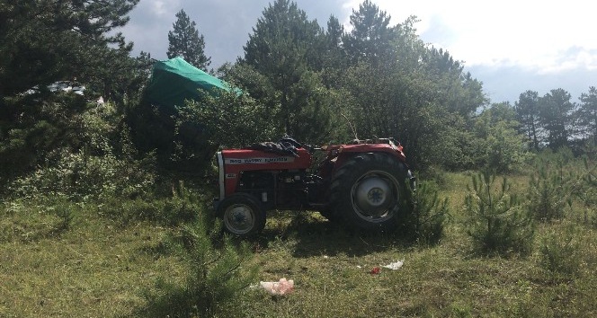 Tosya’da traktör devrildi: 1 yaralı