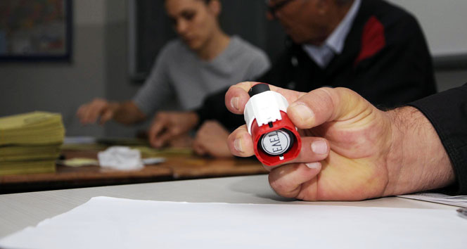 Oy kullanma saatleri! Oy kullanma saat kaçta başlıyor? Oy kullanma son saati!