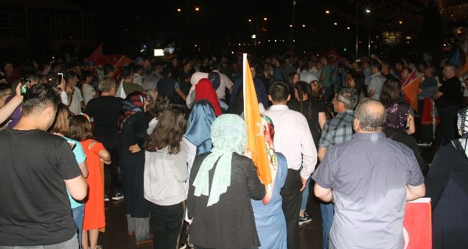 Giresun’da AK Partililerin seçim coşkusu