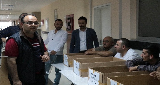 Kırşehir’de seçmen  AK Parti ve CHP dedi