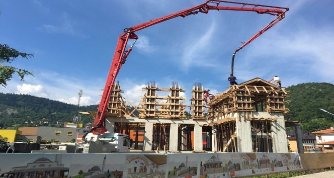 Bosna Hersek’in Olova Şehrinde Ahi Evran-ı Veli Kırşehir Cami’nin inşaatı devam ediyor