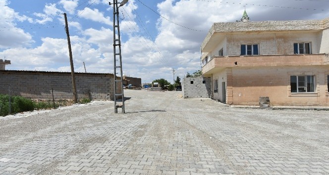 Artuklu kırsalında ’Cadde ve Sokak Sağlıklaştırma Projesi’ sürüyor