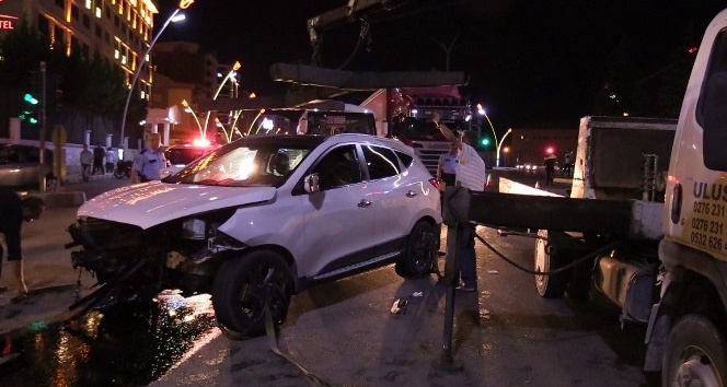 Uşak’ta trafik kazası: 5 yaralı