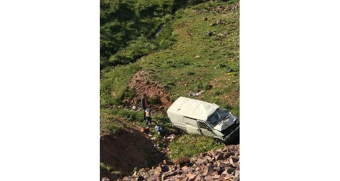 Eğribel Geçidi’nde trafik kazası: 2 yaralı