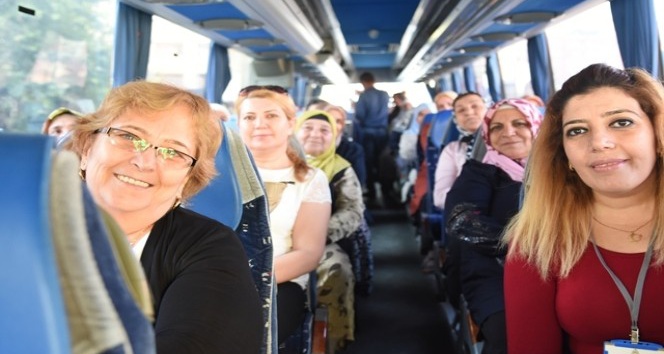 Artuklu’da kadınlar kültür turlarına katılıyor