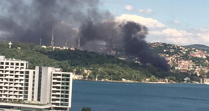 Beykoz Yalıköy&#039;de Diriliş Ertuğrul dizisinin çekildiği fabrikada yangın çıktı