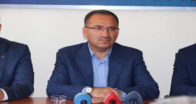 Başbakan Yardımcısı Bozdağ: “Milletin aklı ve basiretiyle daha fazla alay etmeyin”