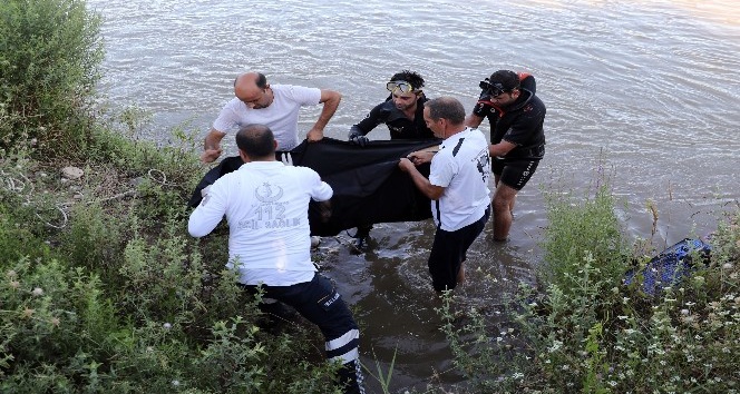 Dicle Nehri’nde 14 yaşındaki çocuk boğuldu