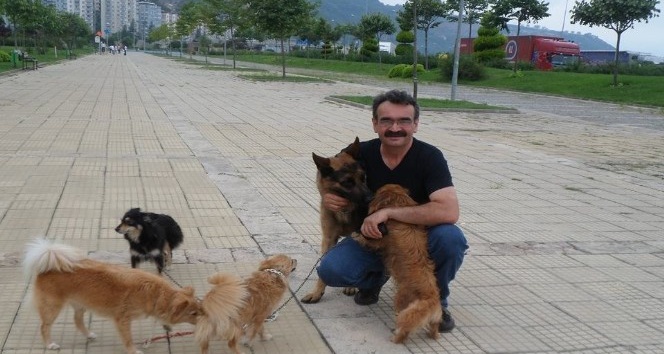 Trabzon’un fahri müfettişi: ‘Teoman ağabey’