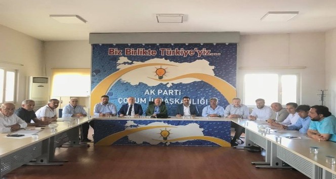AK Parti teşkilatlarından seçim değerlendirme toplantısı