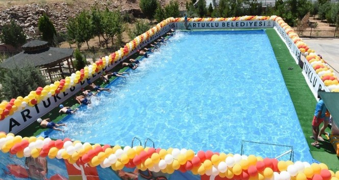 Artuklu’da çocuklara özel havuz