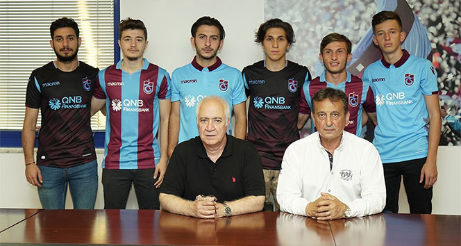 Trabzonspor 6 oyuncuyla profesyonel sözleşme yaptı