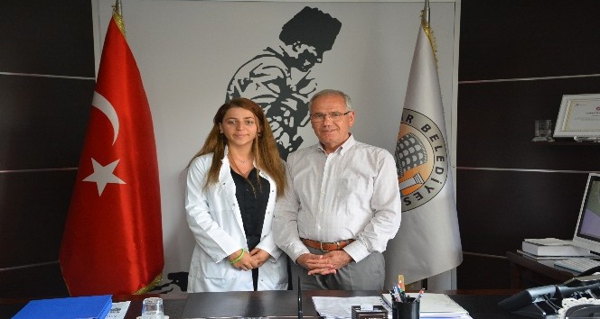 Dinar Belediye Başkanı Saffet Acar’dan gerontolojiye destek