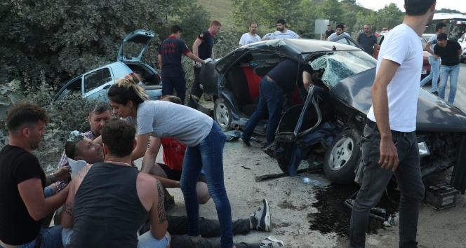 İzmit-Kandıra yolunda zincirleme kaza: 9 yaralı