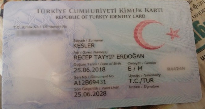 Seçim günü doğan oğlunun adını Recep Tayyip Erdoğan koydu
