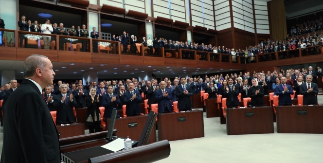 Cumhurbaşkanı Erdoğan TBMM’de yemin etti