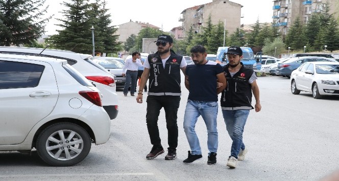 Yozgat’ta uyuşturucu taciri gözaltına alındı