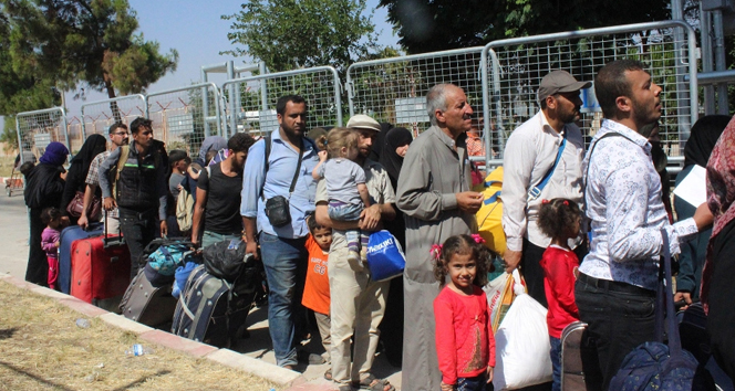 37 bin Suriyeli Türkiye’ye dönüş yaptı