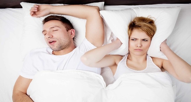 Bu sorun 40 yaşın üzerideki erkekle aynı yatağı paylaşan kadınları da olumsuz etkiliyor