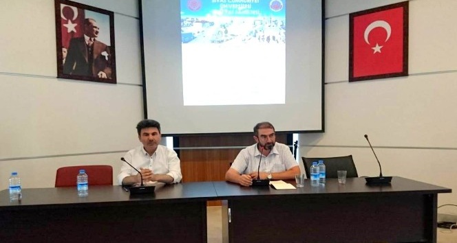 Rektör Karacoşkun Sivas’ta sempozyuma katıldı