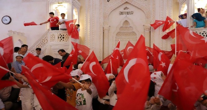 Mardin’de 15 Temmuz etkinleri dualarla başladı