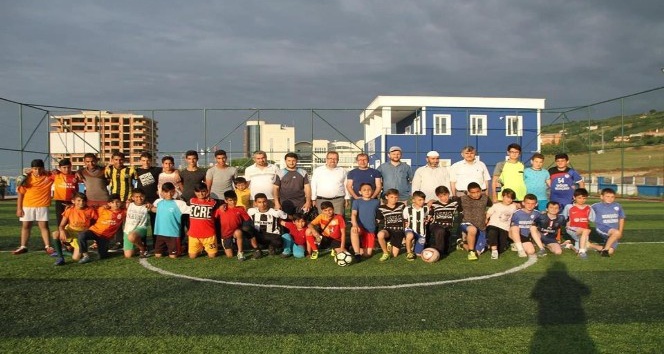 Samsun’da gençleri kötü alışkanlıklardan korumak için futbol turnuvası düzenlendi