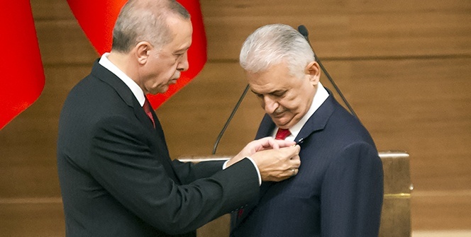 TBMM Başkanı Yıldırım'a Devlet Şeref Madalyası tevcih edildi