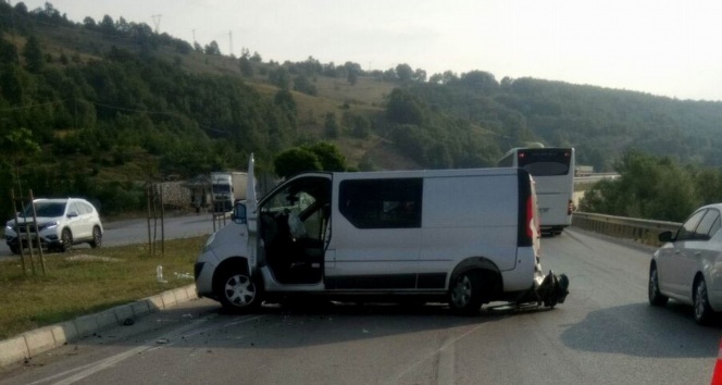 Samsun&#039;da trafik kazası: 2 ölü, 9 yaralı
