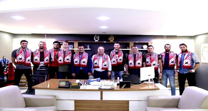 Sungurlu Belediyespor 8 voleybolcu transfer etti