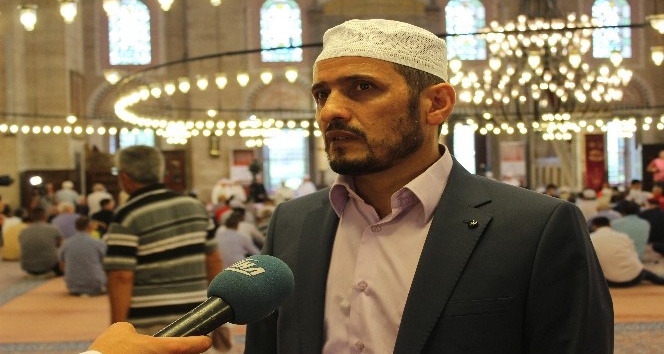 15 Temmuz gecesi Şehzade Camii’nde minareden sela ve İstiklal Marşı okuyan müezzin o geceyi anlattı