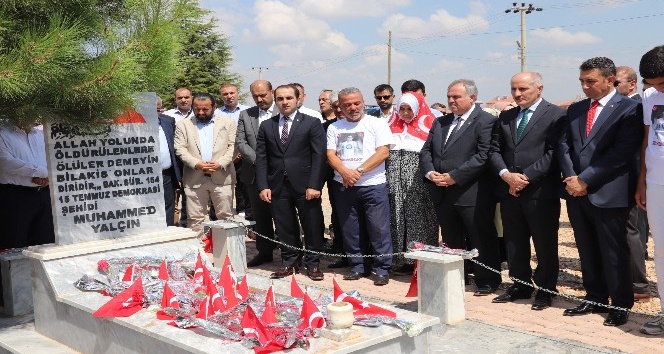 Karamanlı 15 Temmuz şehidi mezarı başında anıldı