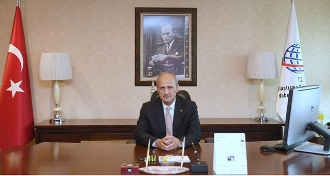 Ulaştırma Bakanı Turhan: &#039;Türkiye 15 Temmuz öncesinden çok daha ilerde&#039;