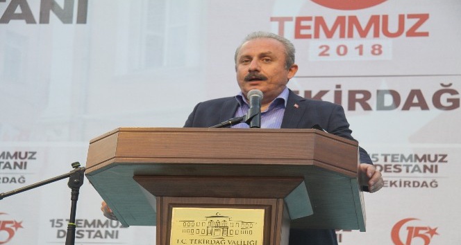 15 Temmuz’un 2. yılında Meclis Başkanvekili Mustafa Şentop yaşadıklarını anlattı