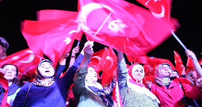 Karaman,15 Temmuz için tek yürek oldu