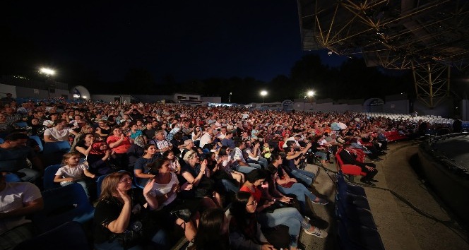 Karagöz’den muhteşem final
