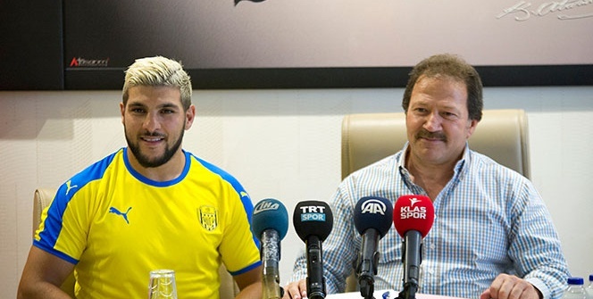 Süper Lig'in yeni ekibinden flaş transfer!