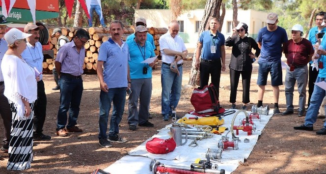 Mersin’de 16 ülkeden 29 ormancıya çölleşme ve yangın eğitimi