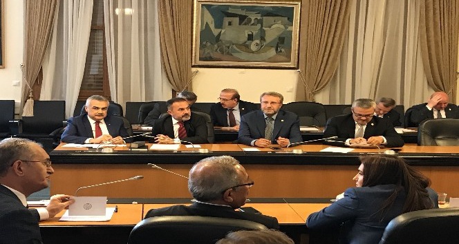 Mustafa Savaş, TBMM KİT Komisyon Başkanlığına seçildi