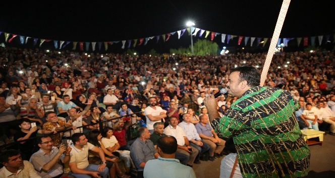 Bülent Sertaş Darıcalıları coşturdu