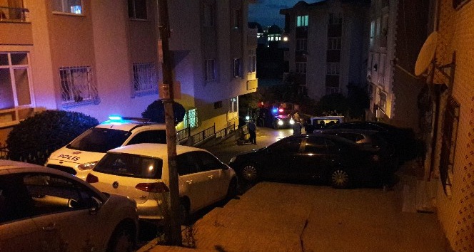 Beyoğlu’nda otopark kavgası: 1 polis yaralı