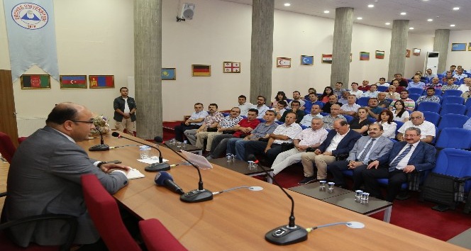 ERÜ’de “15 Temmuz Darbe Girişimi ve Demokrasi Mücadelesi” Konulu Konferans Düzenlendi