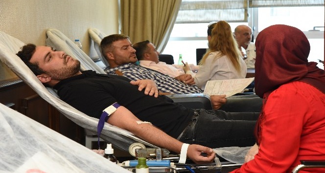 Altınordu Belediyesi’nden kan bağışına destek