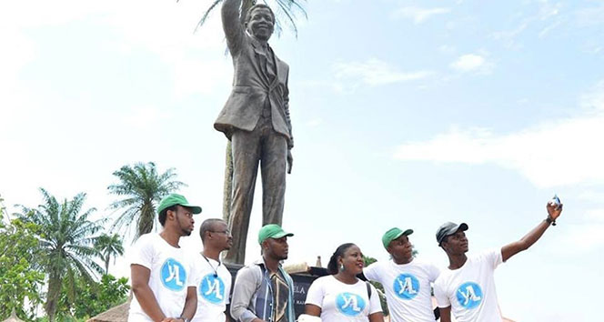Nijerya&#039;daki Nelson Mandela Parkı Türk boyası ile renklendirildi