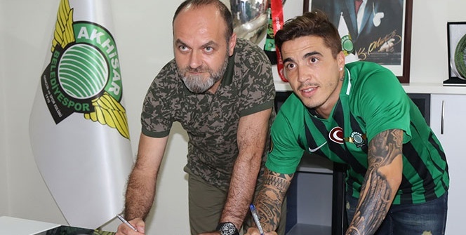 Akhisar'da iki yıllık imza!