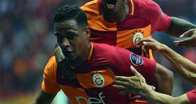 Galatasaray’da Fernando Reges Sevilla’ya transfer oldu