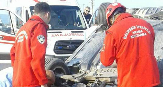 Burhaniye’de otomobil takla atıp ters döndü: 1 yaralı